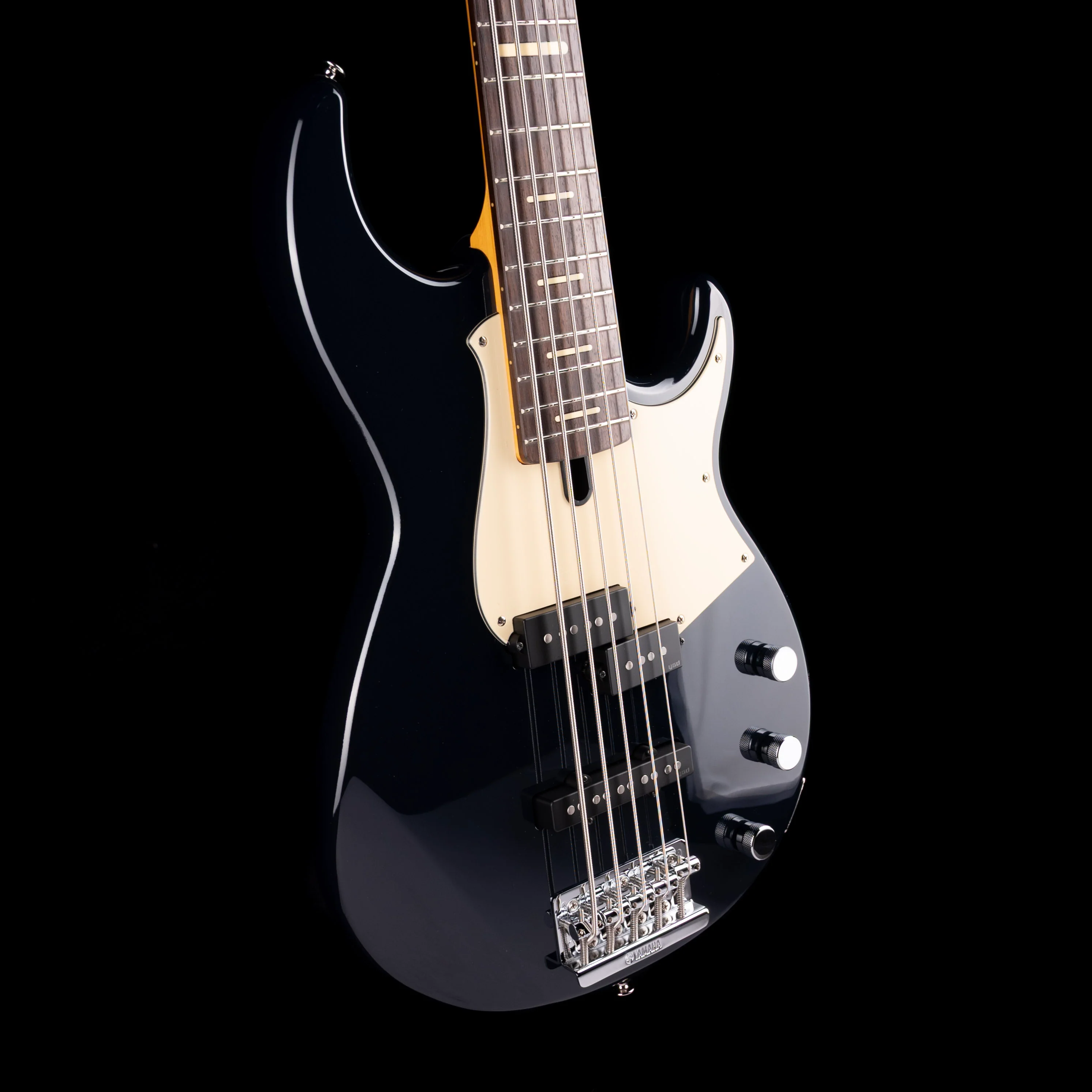 Yamaha BBP35 5-String Bass Midnight Blue with Case - Made in Japan - Image 6
