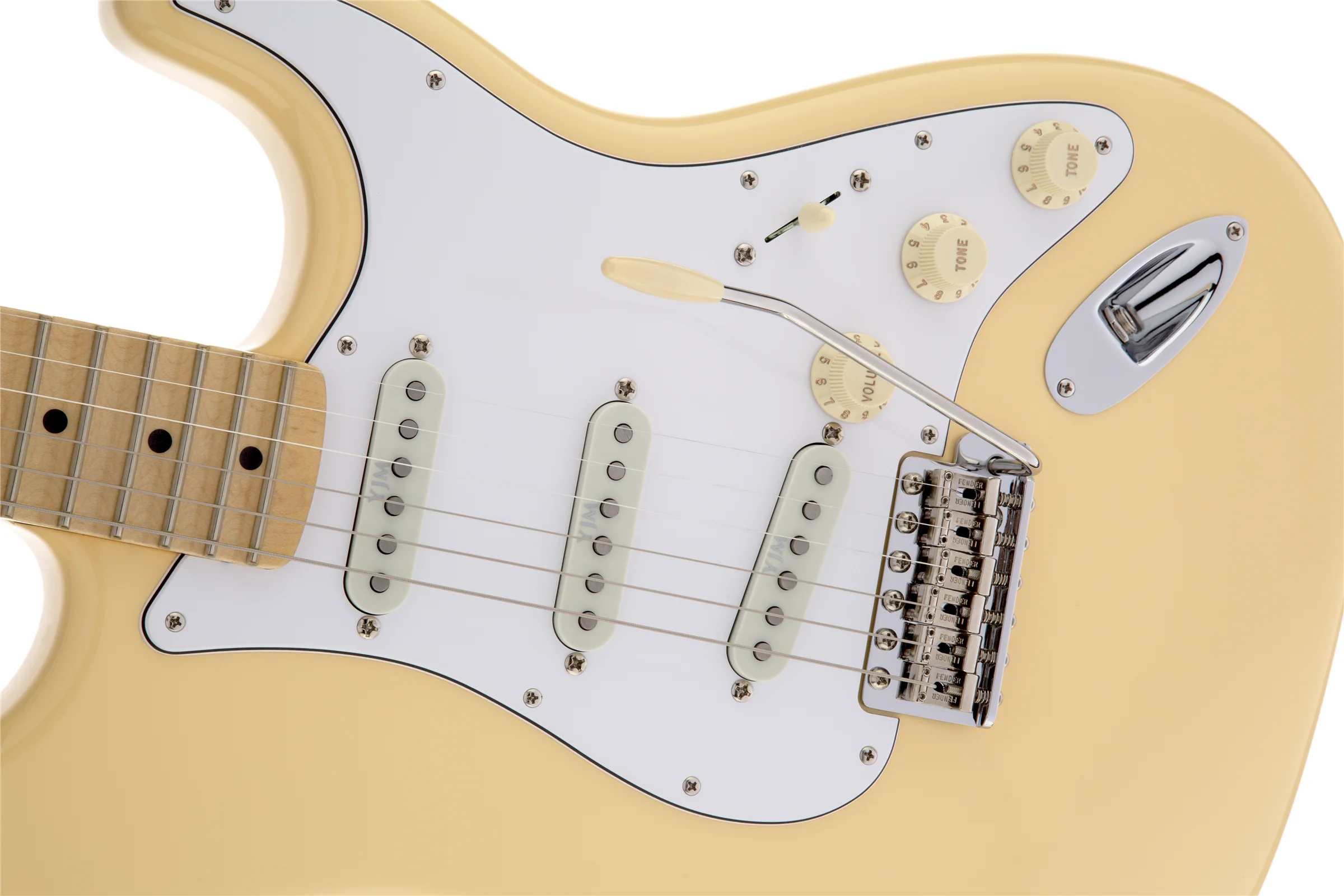 Fender Artist Series Yngwie Malmsteen Stratocaster Scalloped Maple Vintage White - Image 4